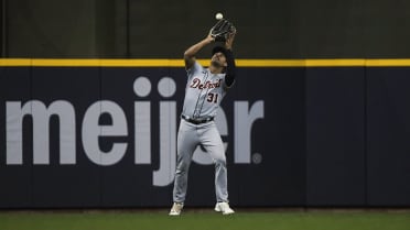 Detroit Tigers: Riley Greene sleeps with bat, wakes up with hits