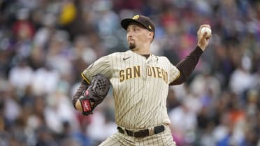 Luis Garcia warming up in the bullpen for the Padres at Coors