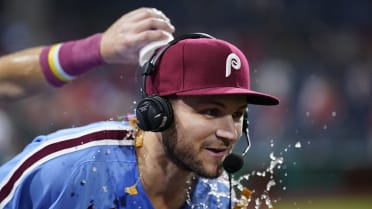 Turner, Castellanos, Realmuto slug 2-run homers as Phillies beat Nationals  6-2