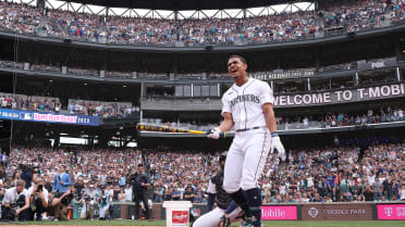 Julio Rodríguez loses Home Run Derby but wins MLB's hearts — again