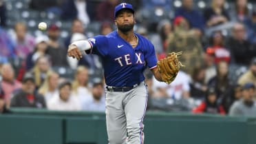 Rangers top Rays as Josh Smith scores winning run on wild pitch