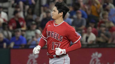 Shohei Ohtani Completes Home Run Trot Helmetless After Yet Another