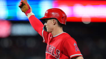 Moniak's homer in 8th propels Angels to 2-1 over Red Sox