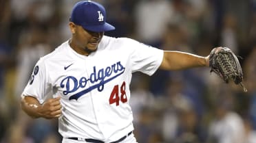 Dodgers' Brusdar Graterol drops touching pre-Spring Training message
