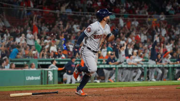 Astros' Jose Altuve Applauded by MLB Fans After Hitting 1st Career Cycle  vs. Red Sox, News, Scores, Highlights, Stats, and Rumors