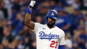 Jason Heyward on Instagram: LA. THANK YOU. We came in TOGETHER and went  out that way. 14 Major League Seasons.. Winning team after winning team and  only 'Finishing The Job' 1 Time.