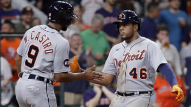 Former Tigers, Astros utility player opts out of Boston contract