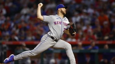 Tylor Megill gets a standing ovation from the Citi Field crowd upon  departing from his MLB debut, and then gets inspected by the umpires for  foreign substances. : r/baseball