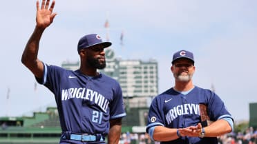 Cubs Charities on X: #CubsRBI players joined us at Wrigley Field on  Tuesday night as the @Cubs honored Jason Heyward as their Roberto Clemente  nominee and recognized Deputy Governor @SolAmoresFlores as the