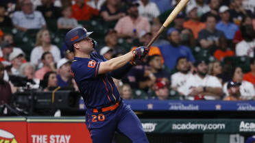 McCormick has 6 RBIs, Díaz hits RBI single in the ninth to give Astros 10-9  win over Rangers