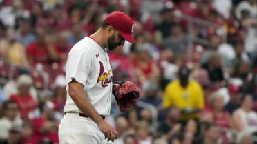 Struggling Adam Wainwright faces what might be the final challenge of his  Cardinals career