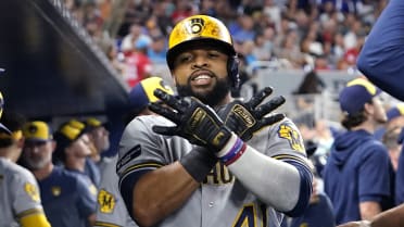 Brewers land big bat in Carlos Santana - AS USA