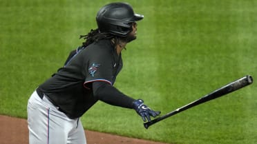 Marlins' simple formula: Beat Pirates, seal wild-card bid