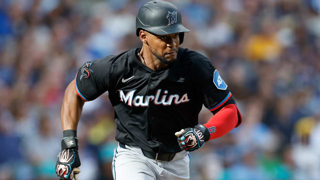 Otto Lopez's tiebreaking double lifts Marlins over Brewers