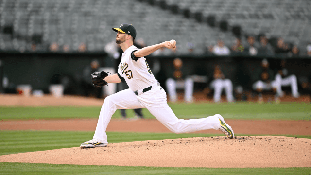 Alex Wood stands out in Athletics' loss to Rangers 