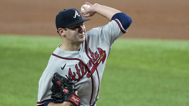 Shuster shows he can help Braves' banged-up rotation