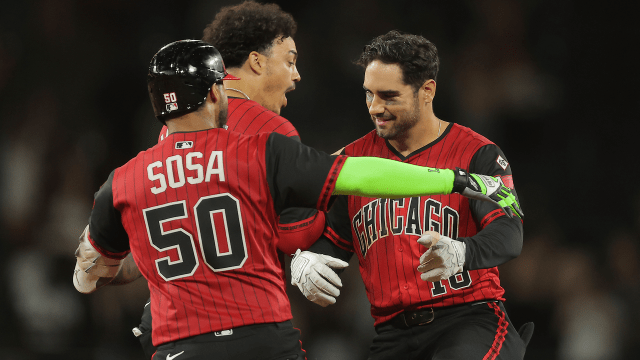 Mike Tauchman, White Sox walk it off in 11th inning of Game 2 of doubleheader
