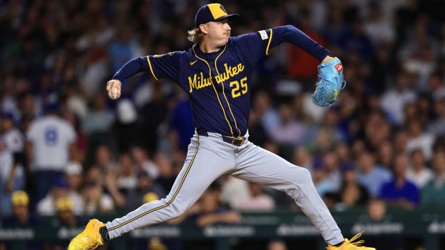 Nick Mears placed on injured list with back tightness