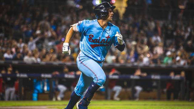 Lee racks up third 4-hit game of year, first at Triple-A