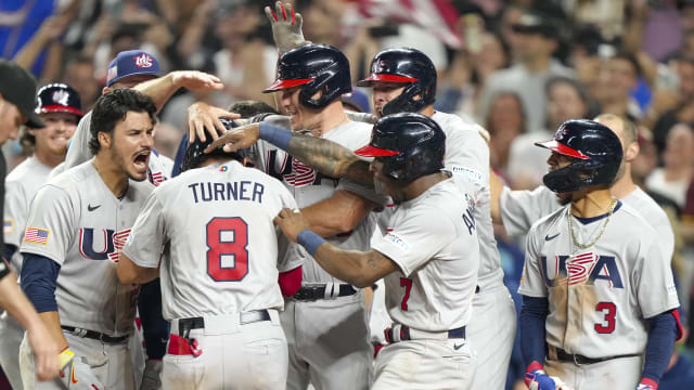 World Baseball Classic: Cabrera sits; Puerto Rico routs Venezuela