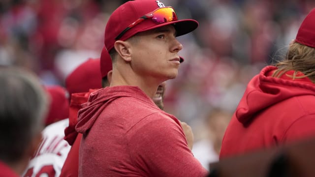 The Cardinals celebrated Tyler O'Neill's walk-off home run by ripping his  shirt off