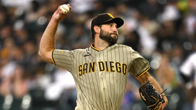 Padres make history with Motorola uniform ad deal