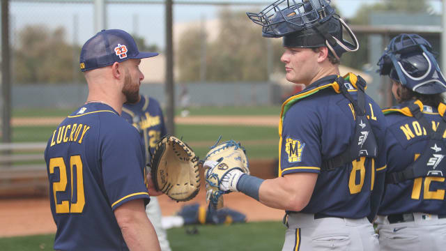 Jonathan Lucroy retiring as Brewers plan to honor him on Saturday