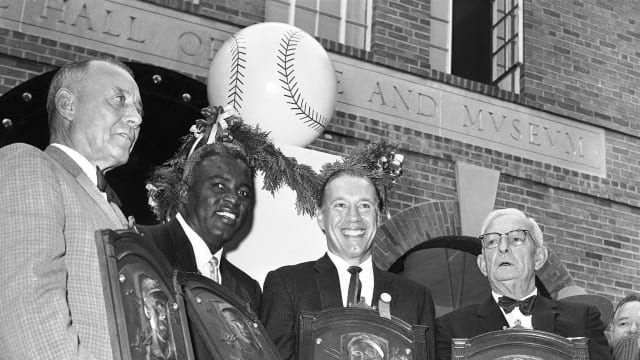 Why Jackie Robinson's Hall of Fame plaque was changed