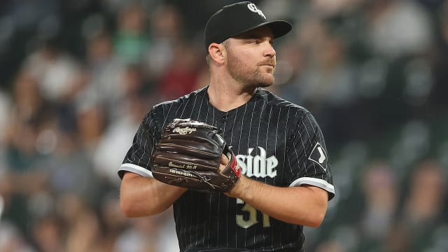 Liam Hendriks, Mike Clevinger options declined