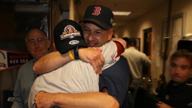 Rob Gronkowski 'steals' Tom Brady's jersey at Red Sox opening day