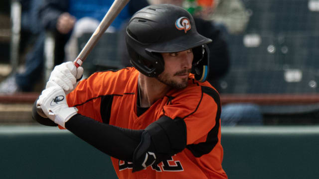 O's No. 15 prospect homers in first spring at-bat