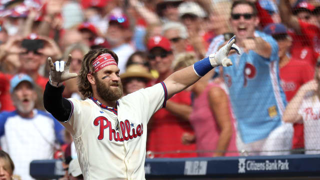 Supply chain issues screwed over Phillies uniform plans