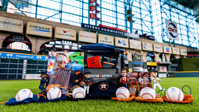 Quick tour of Astros Team Store @ Minute Maid Park after ALDS Game