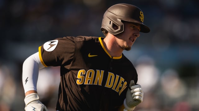Padres' top prospect backs up his ranking
