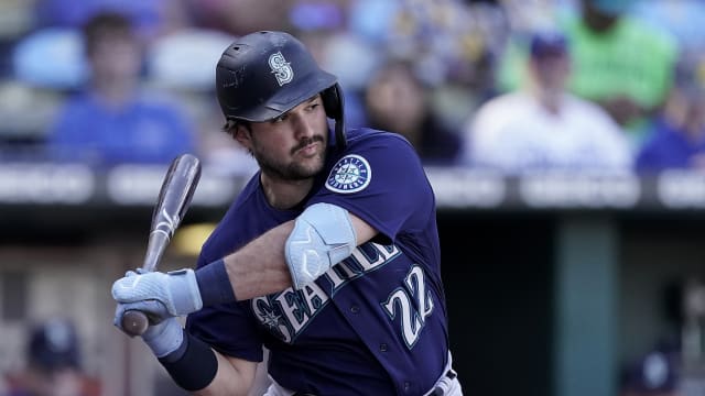 Mariners DH Luis Torrens adapting to opponents' adjustments to his hitting  success