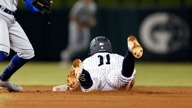 Speedy Yankees prospect Durbin hungry to make Fall League history