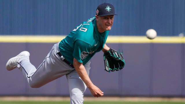 Paul Sewald sticks with 'simple' approach to anchor Mariners bullpen