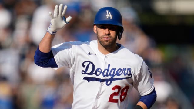 J.D. Martínez firma con los Dodgers por un año y $10 millones - Primera Hora