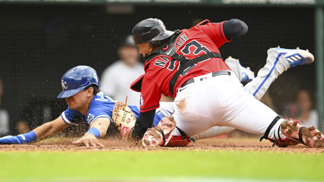 Dodgers' Manny Machado slide results in 'Utley rule' double play