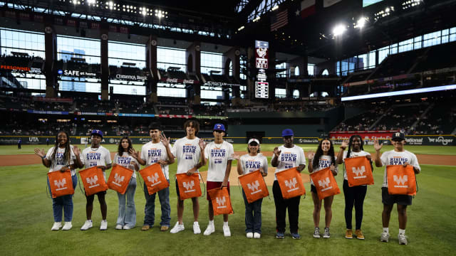 Maryvale, United States. 24th Feb, 2023. Los Angeles Dodgers