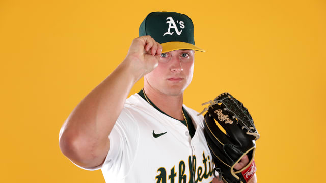 Jack Perkins called up by A's