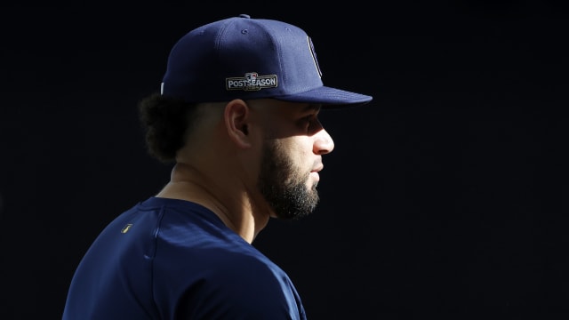 Gary Sánchez introduced by Orioles in backup catcher role