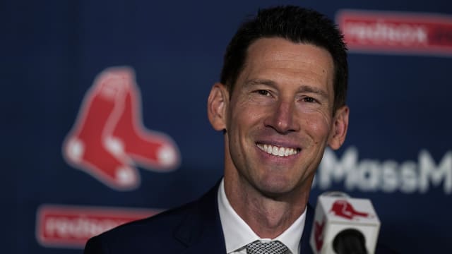 Craig Breslow introduced by Red Sox