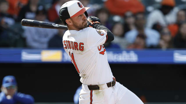 Jordan Westburg, Gary Sánchez placed on injured list