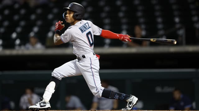 Nuñez tallies first multihit performance in Fall League