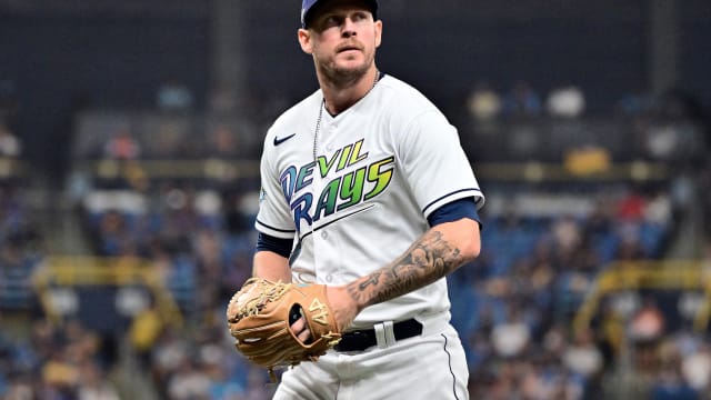 Chris Devenski agrees to Minor League deal with Mets (sources)