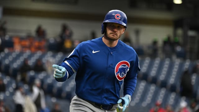 Cubs rookie Ian Happ customized a new hat for himself at