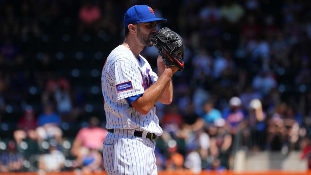 David Peterson unravels in Mets' rain-shortened loss to Braves