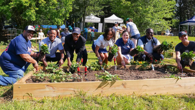 Braves helping build affordable housing with urban farm