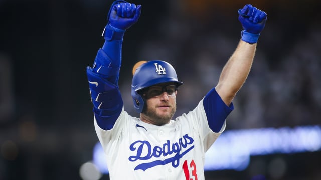 Max Muncy returns from injured list for Dodgers